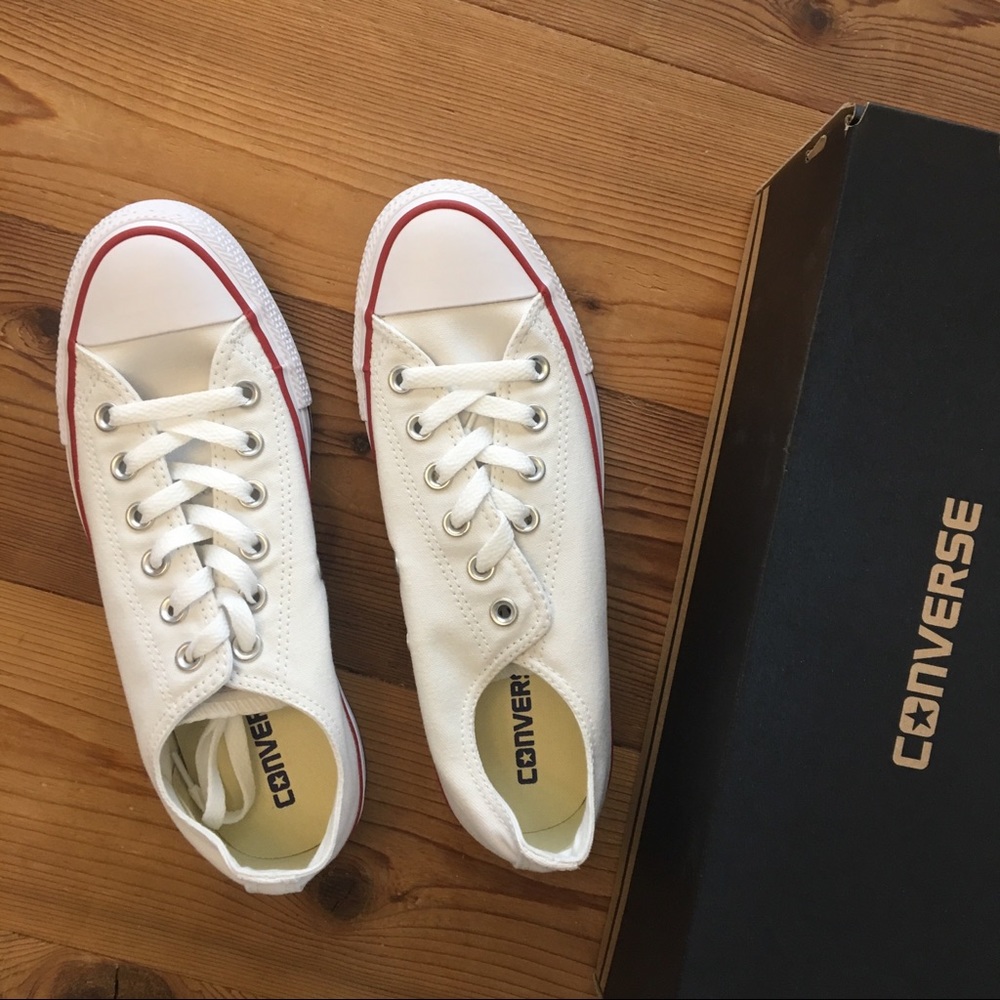 White low top converse sneakers brand new in box